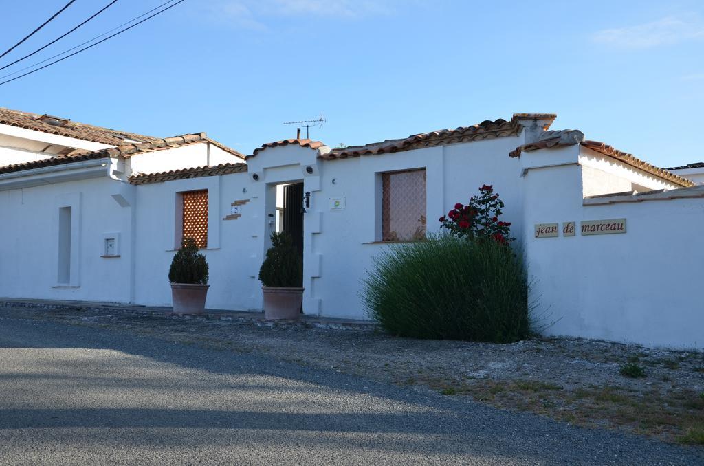 Jardin De Marceau Bed & Breakfast Blasimon Exterior photo